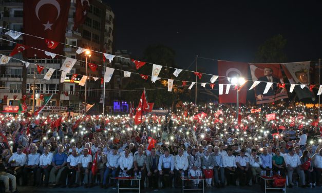 Antalya’da ‘Milli Birlik Yürüyüşü’