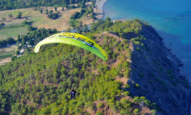 Tahtalı’da Turistler Özgürlüğe Uçuyor