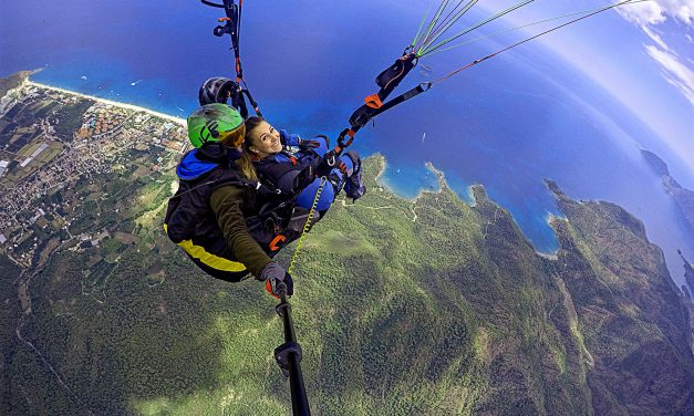 Tahtalı’da Turistler Özgürlüğe Uçuyor