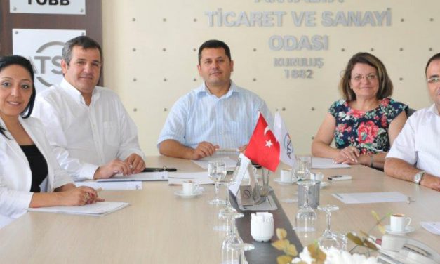 Çocuk bakıcı eğitim programı yeniden düzenlenmeli