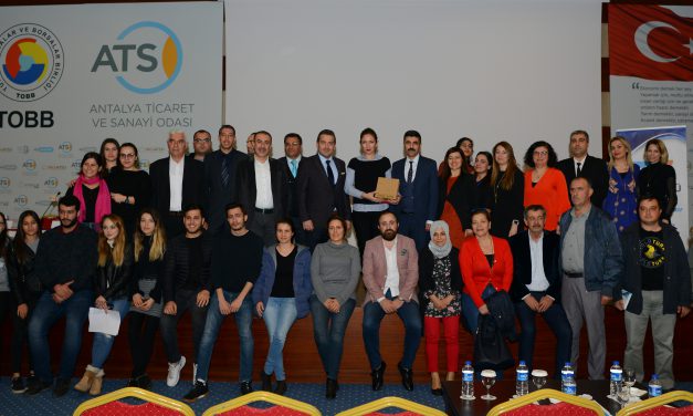 “Girişimcilik Zirvesi”ne Büyük İlgi   
