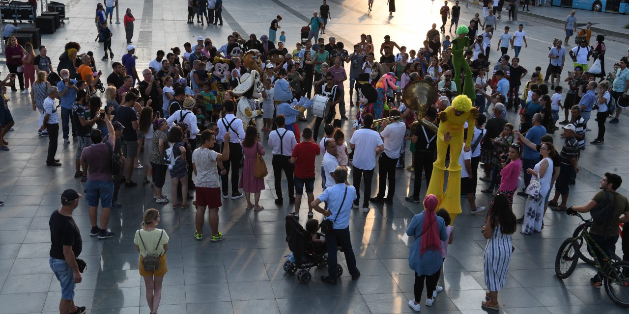 ATSO’dan Akşam Ticaretine Şenlik Dopingi