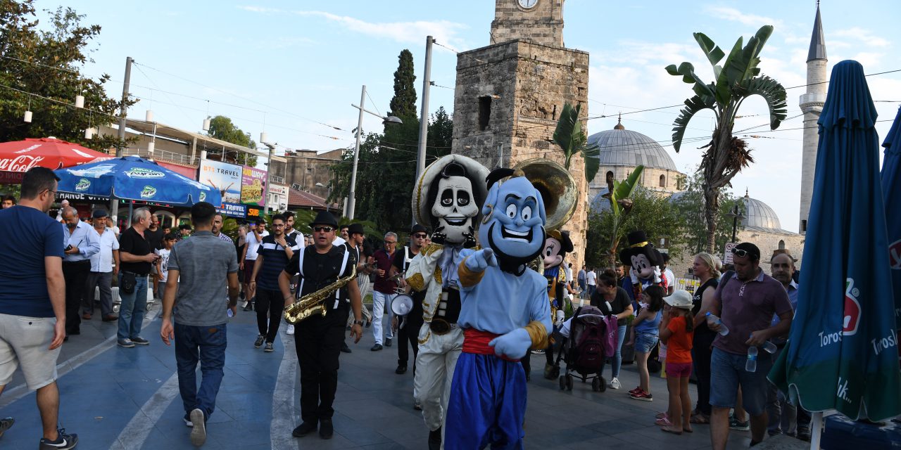 ATSO’dan Akşam Ticaretine Şenlik Dopingi