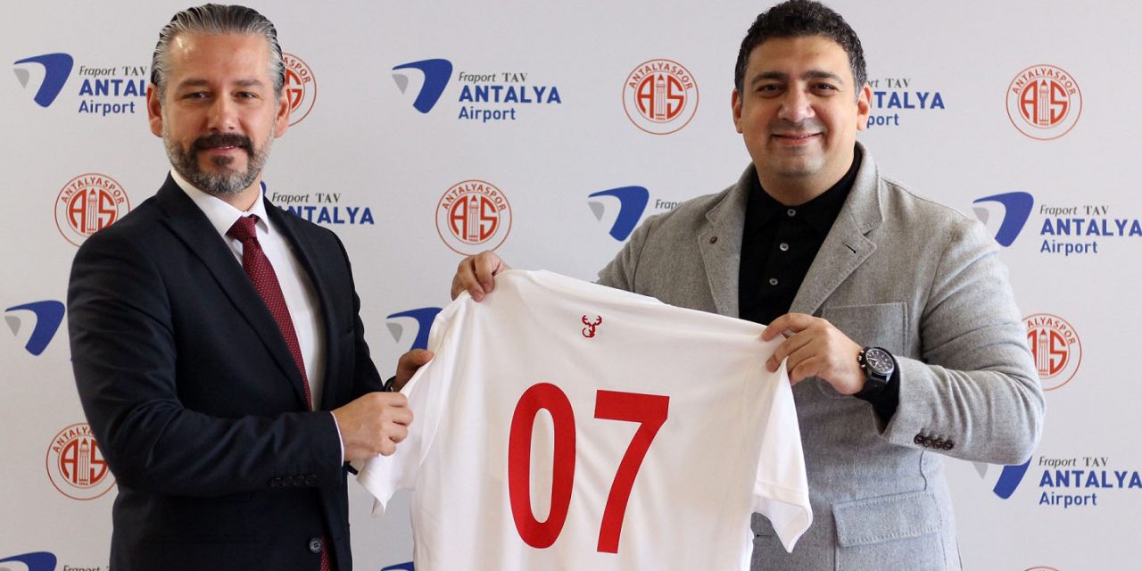 Antalyaspor’un adı ‘Fraport TAV Antalyaspor’ oldu