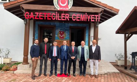 17. Grup’tan Cemiyet Başkanı Taş’a Ziyaret