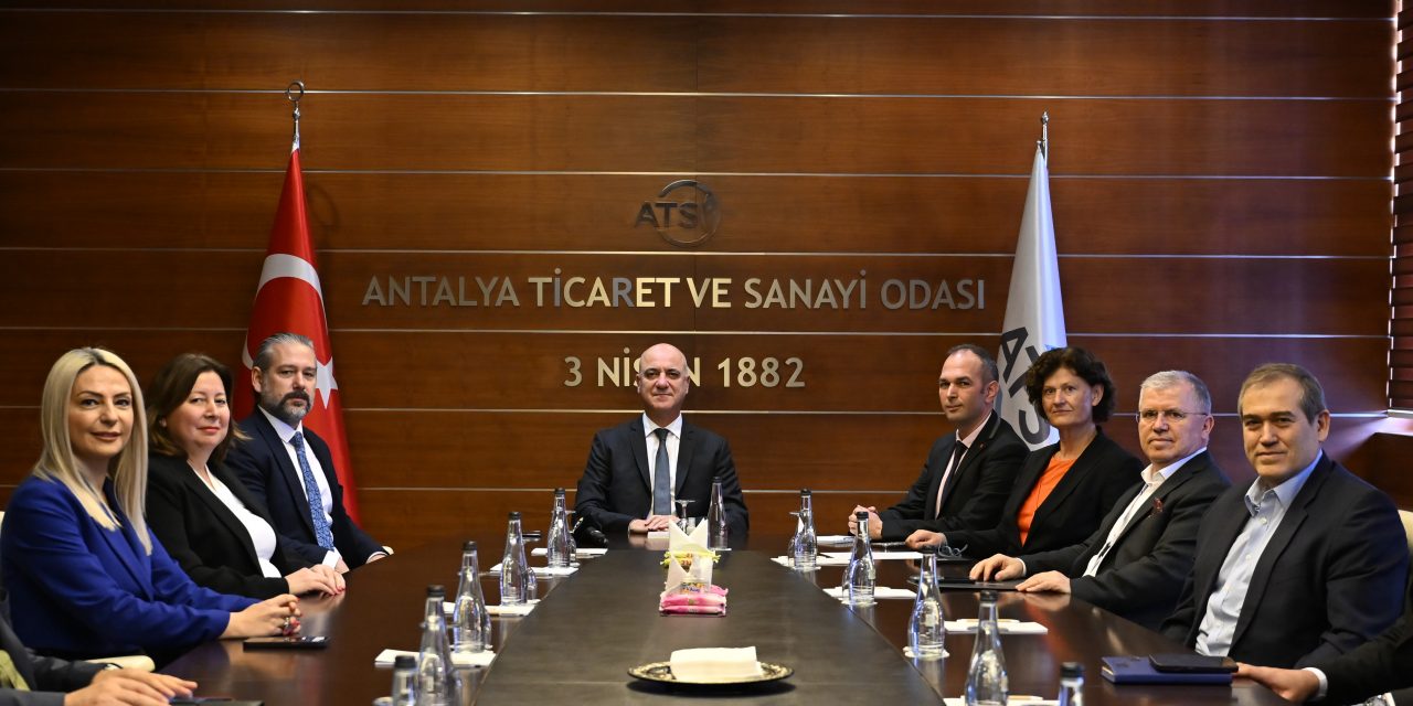 <strong>ATSO VE FRAPORT TAV ANTALYA HAVALİMANI’NDAN İŞ BİRLİĞİ PROTOKOLÜ</strong>