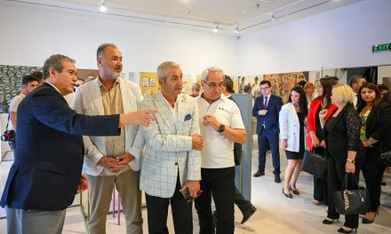 <strong>“İstanbul’un Resmi” ve “Yazan-Çizen Latif Demirci” Sergileri Antalya’da</strong>